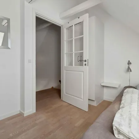 For 4 With Shared Pool Åkirkeby