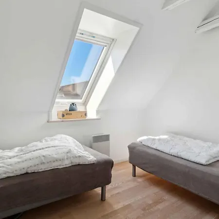 公寓 For 4 With Shared Pool *